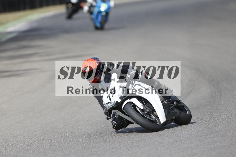 /37 09.08.2026  Pluess Motosport ADR/Freies Fahren/78
